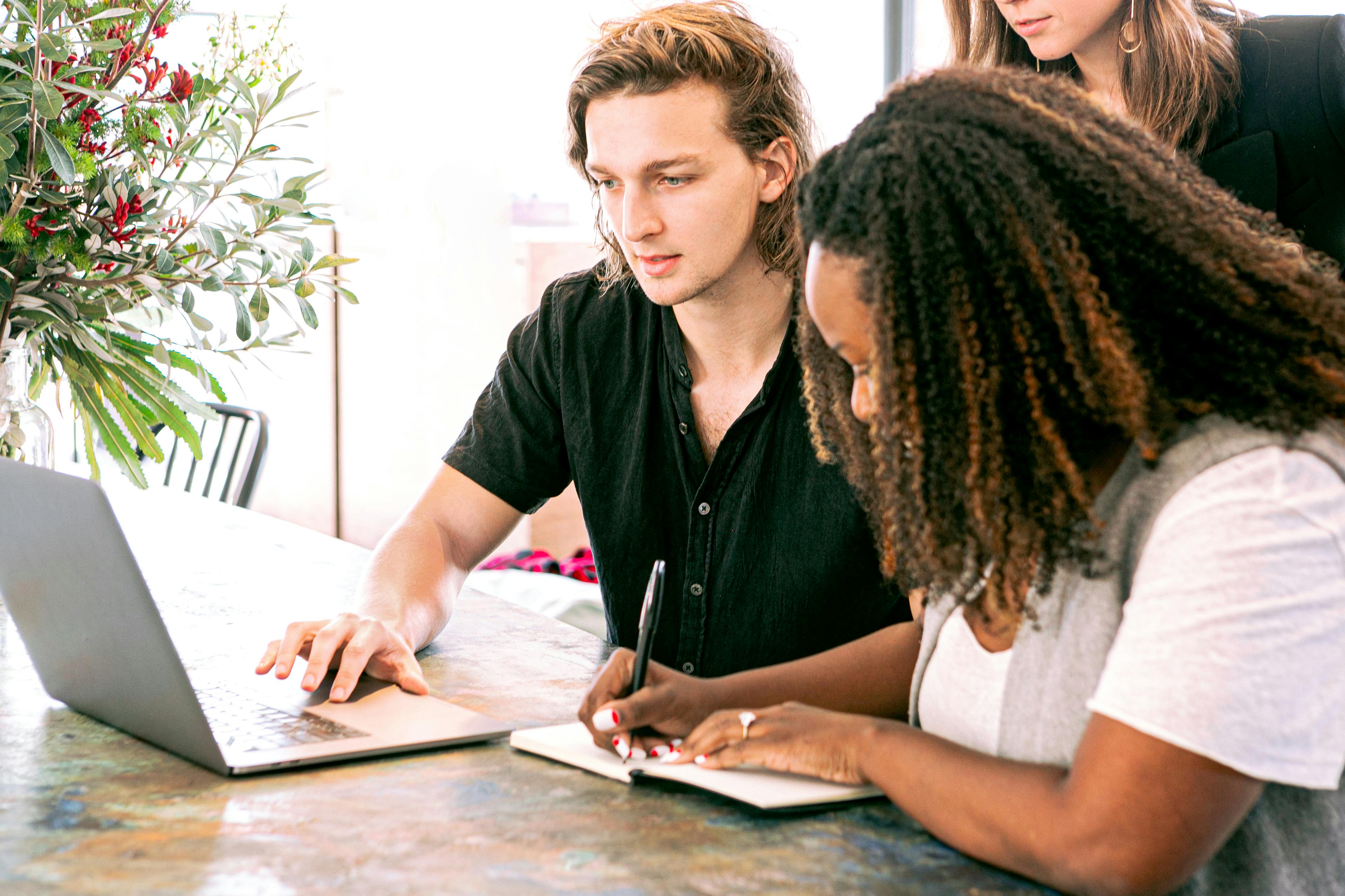 Coding is a fundamental process in behavioral research, enabling researchers to analyze video data in detail. This blog post will explain coding and how Mangold Interact can be used to perform this task.